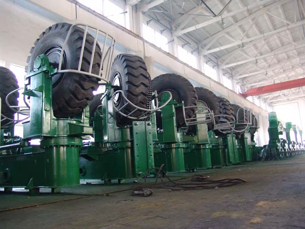 轮胎吊（RTG）行走