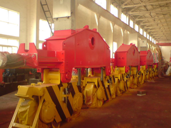 岸桥及散货行走